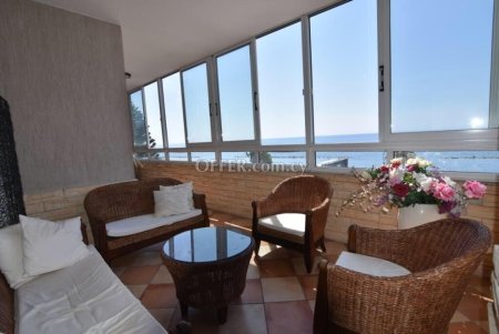 Apartment (Flat) in Germasoyia Tourist Area, Limassol for Sale - 1