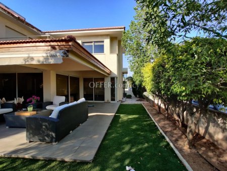 House (Detached) in Crowne Plaza Area, Limassol for Sale - 1
