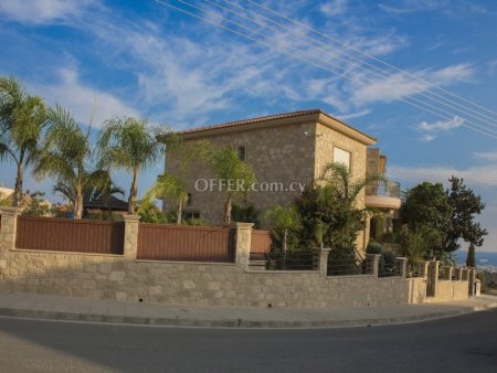 House (Detached) in Sfalagiotissa, Limassol for Sale - 1