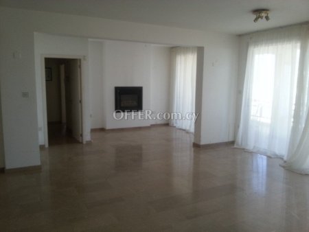 Apartment (Penthouse) in Germasoyia Tourist Area, Limassol for Sale