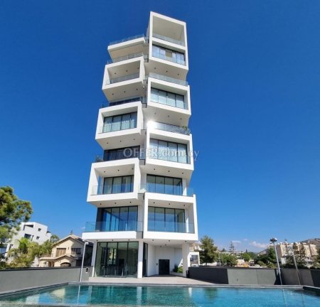 Apartment (Penthouse) in Saint Raphael Area, Limassol for Sale - 1