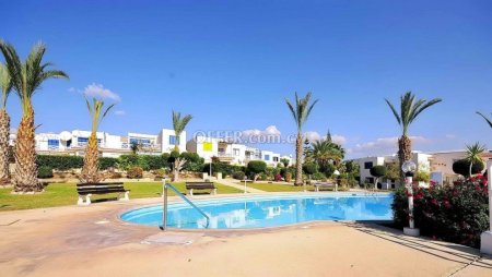House (Semi detached) in Coral Bay, Paphos for Sale - 1