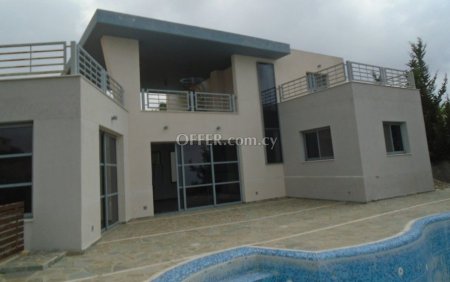 House (Detached) in Mesa Chorio, Paphos for Sale - 1