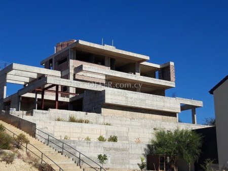 House (Detached) in Agios Athanasios, Limassol for Sale - 1