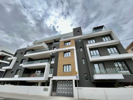 Apartment (Penthouse) in Papas Area, Limassol for Sale