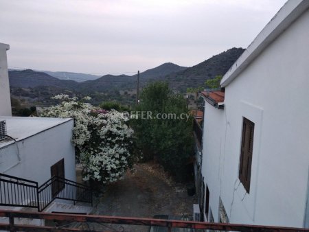 House (Semi detached) in Vasa Kellakiou, Limassol for Sale