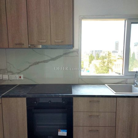 Apartment (Penthouse) in Agioi Omologites, Nicosia for Sale