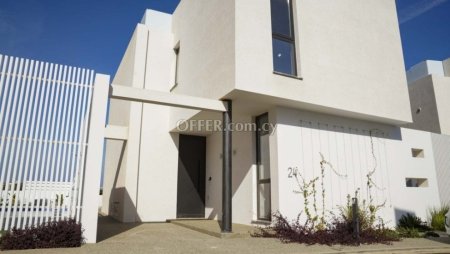 House (Detached) in Pernera, Famagusta for Sale - 1
