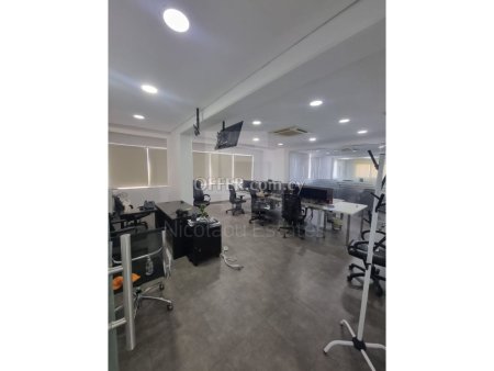 Office space for rent in Makedonias Avenue in Mesa Gitonia - 1