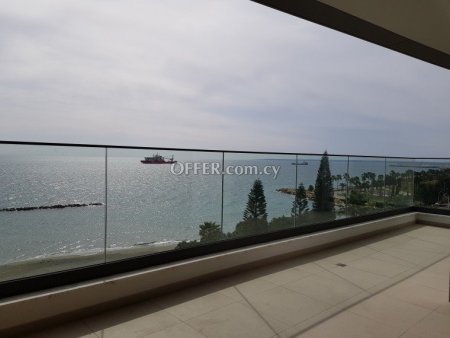 Apartment (Flat) in Molos Area, Limassol for Sale - 8