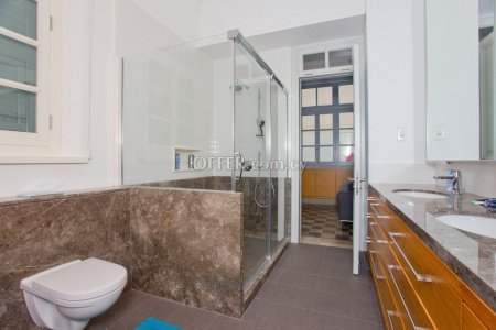 House (Detached) in Old town, Limassol for Sale - 2