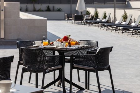 Apartment (Flat) in Germasoyia Tourist Area, Limassol for Sale - 2