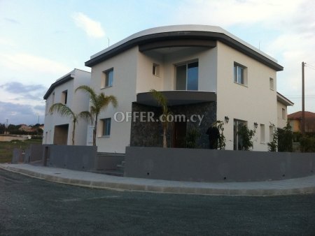 House (Detached) in Parekklisia, Limassol for Sale - 3