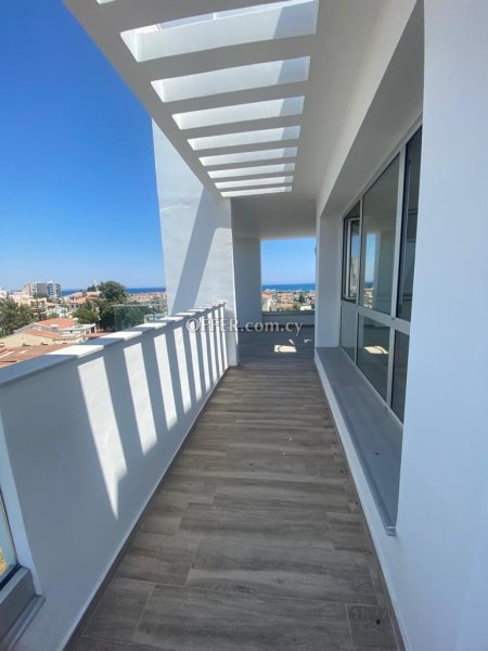 Apartment (Penthouse) in Mackenzie, Larnaca for Sale - 3