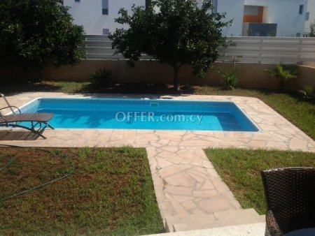 House (Semi detached) in Germasoyia Tourist Area, Limassol for Sale - 4