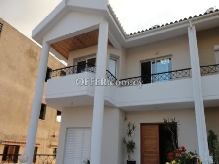 House (Semi detached) in Agia Fyla, Limassol for Sale - 4