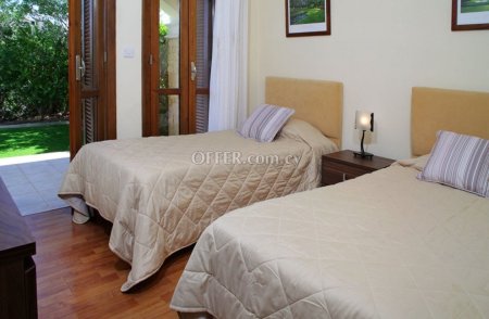 Apartment (Flat) in Aphrodite Hills, Paphos for Sale - 4