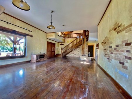 House (Detached) in Strovolos, Nicosia for Sale - 4