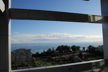 Apartment (Penthouse) in Germasoyia Tourist Area, Limassol for Sale - 6