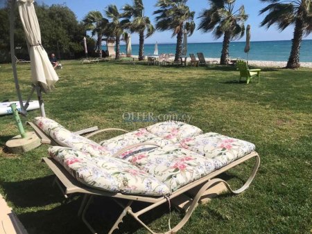 Sea Front Apartment in Larnaca - 8