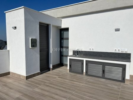 Apartment (Penthouse) in Zakaki, Limassol for Sale - 5