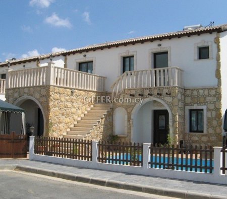 House (Semi detached) in Vrysoules, Famagusta for Sale - 5