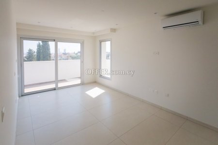 Apartment (Penthouse) in Germasoyia, Limassol for Sale - 5