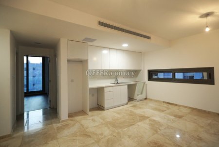 Apartment (Penthouse) in Neapoli, Limassol for Sale - 3