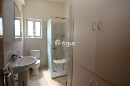 Spacious Apartment In Agios Andreas For Rent - 8