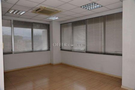 Office for rent in Trypiotis Nicosia - 5