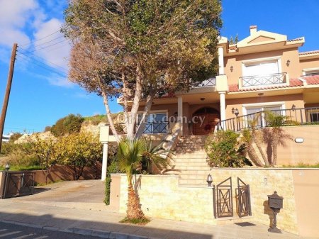 House (Detached) in Laiki Lefkothea, Limassol for Sale - 4