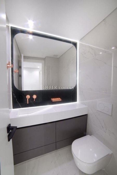 Apartment (Penthouse) in Germasoyia Tourist Area, Limassol for Sale - 4