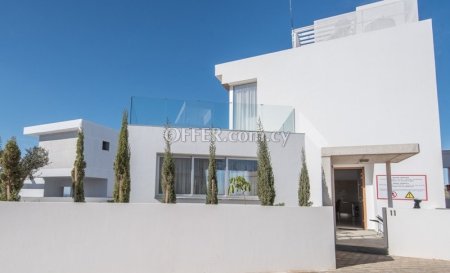 House (Detached) in Agia Napa, Famagusta for Sale - 4