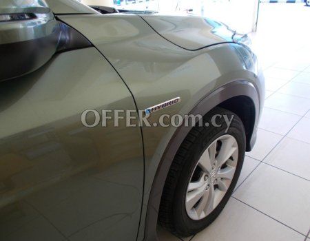 2020 Honda VEZEL 1.5L Hybrid Automatic SUV - 7