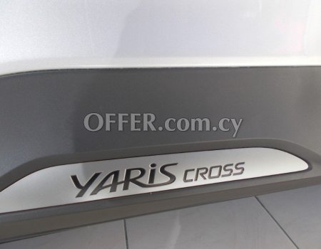 2021 Toyota YARIS CROSS 1.5L Petrol Automatic SUV - 5