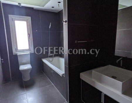For Sale, Modern Four-Bedroom + Maid’s Room Detached House in Alambra - 9