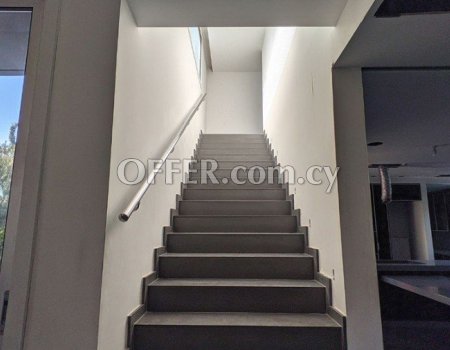 For Sale, Modern Four-Bedroom + Maid’s Room Detached House in Alambra - 6