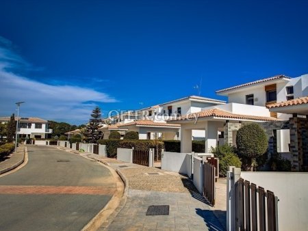 House (Detached) in Mazotos, Larnaca for Sale - 7