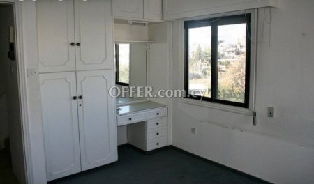 House (Semi detached) in Acropoli, Nicosia for Sale - 3