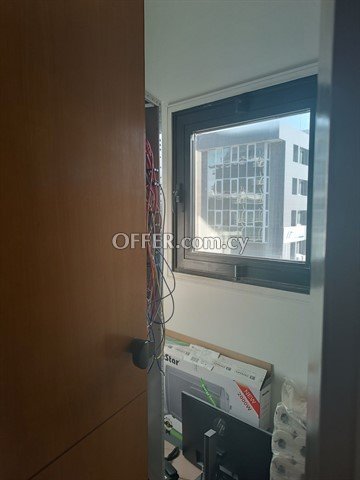160 sq.m Office  In Athalassas Street, Nicosia - 2