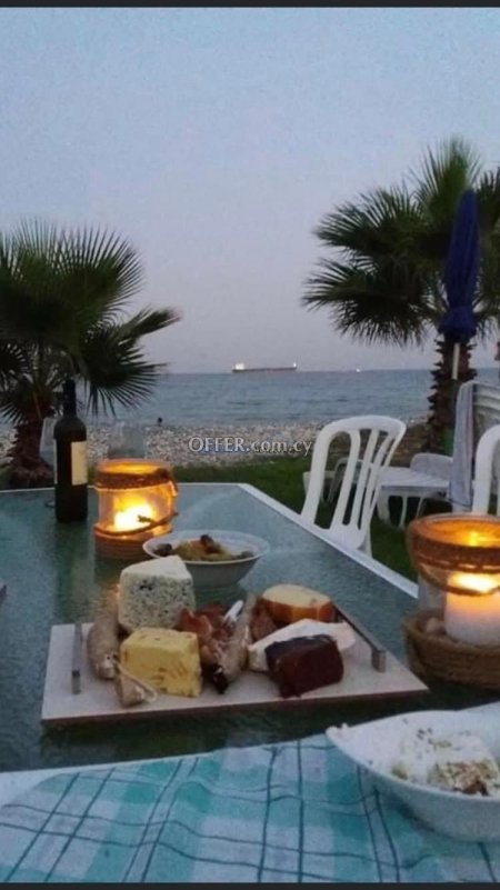 Sea Front Apartment in Larnaca - 5