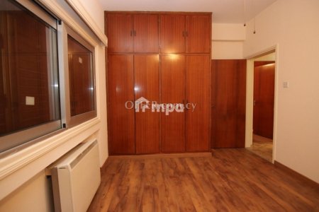 Spacious Apartment In Agios Andreas For Rent - 6