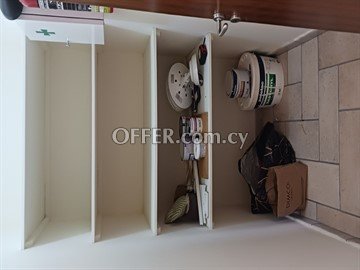 Spacious 3 Bedroom Top Floor Apartment  In Aglantzia, Nicosia - 7