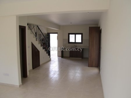 House (Maisonette) in Platres (Kato), Limassol for Sale - 2