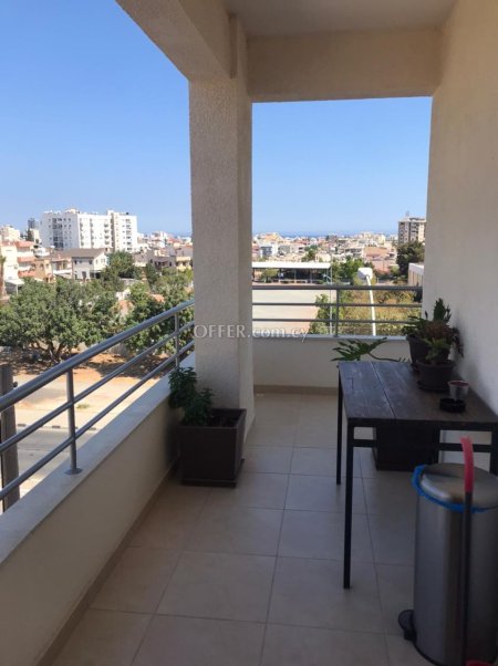 Apartment (Flat) in Petrou kai Pavlou, Limassol for Sale - 2