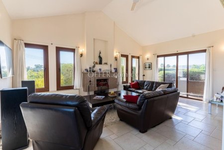 House (Detached) in Parekklisia, Limassol for Sale - 8
