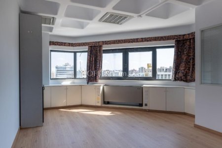Office for rent in Nicosia city center 5th floor - 3