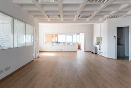 Office for rent in Nicosia city center 5th floor - 2