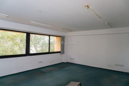 Office for rent in Agioi Omologites Nicosia - 2