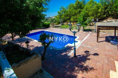 4 bedrooms detached house furnished - 2